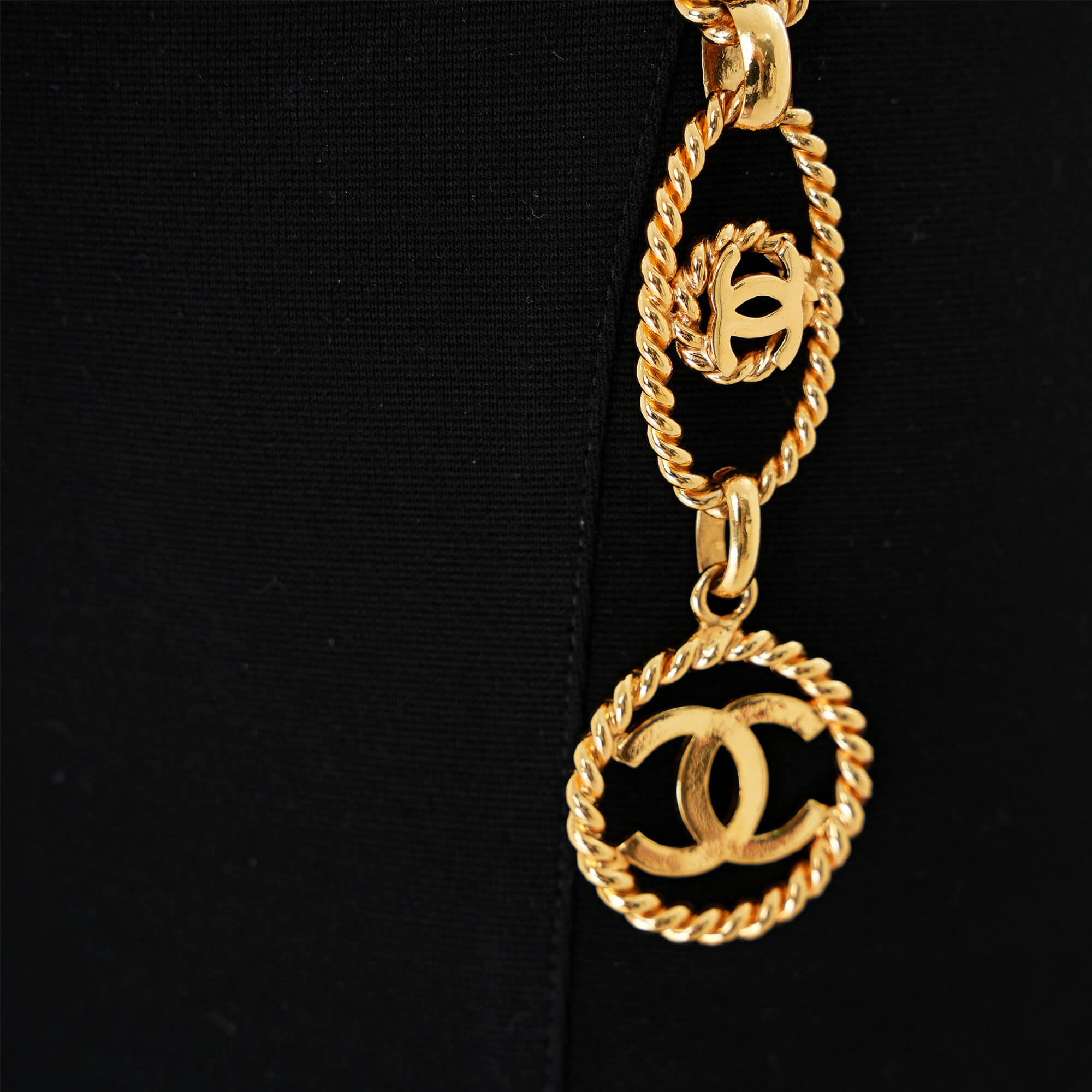 Chanel - Gold CC 1990's Chain Vintage Belt